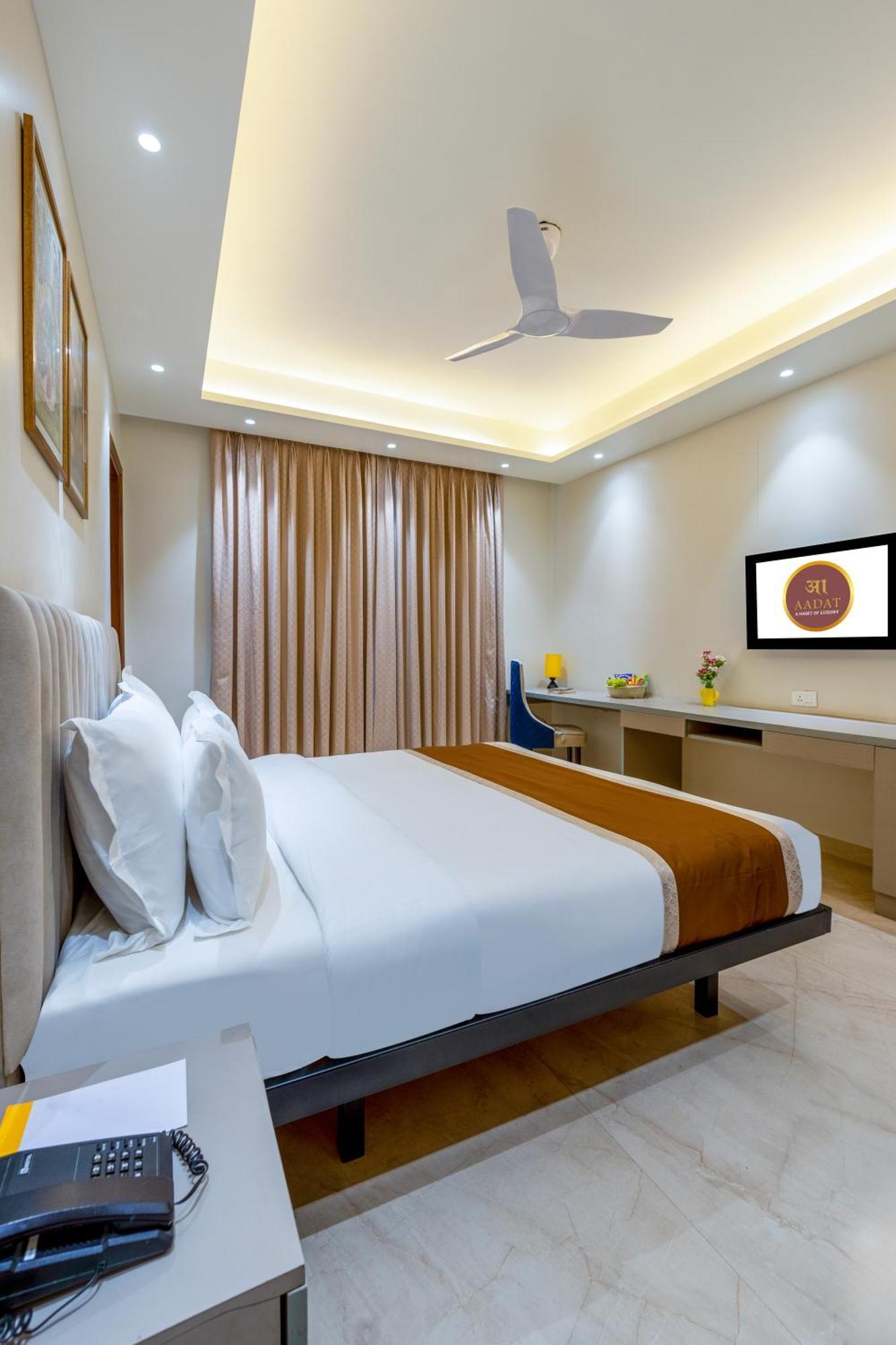 Hotel Ginger Palace Delhi Airport Ню Делхи Екстериор снимка