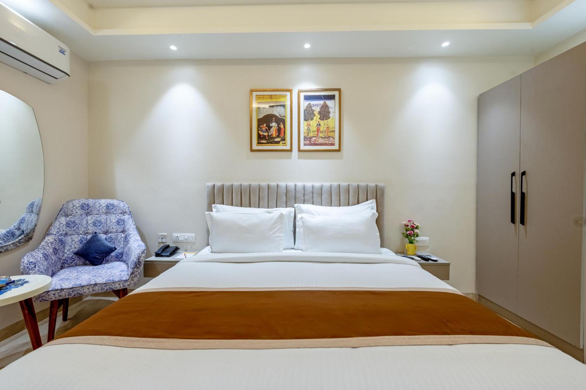 Hotel Ginger Palace Delhi Airport Ню Делхи Екстериор снимка
