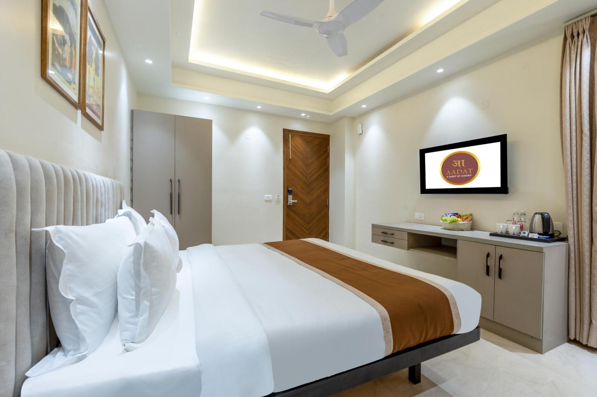 Hotel Ginger Palace Delhi Airport Ню Делхи Екстериор снимка