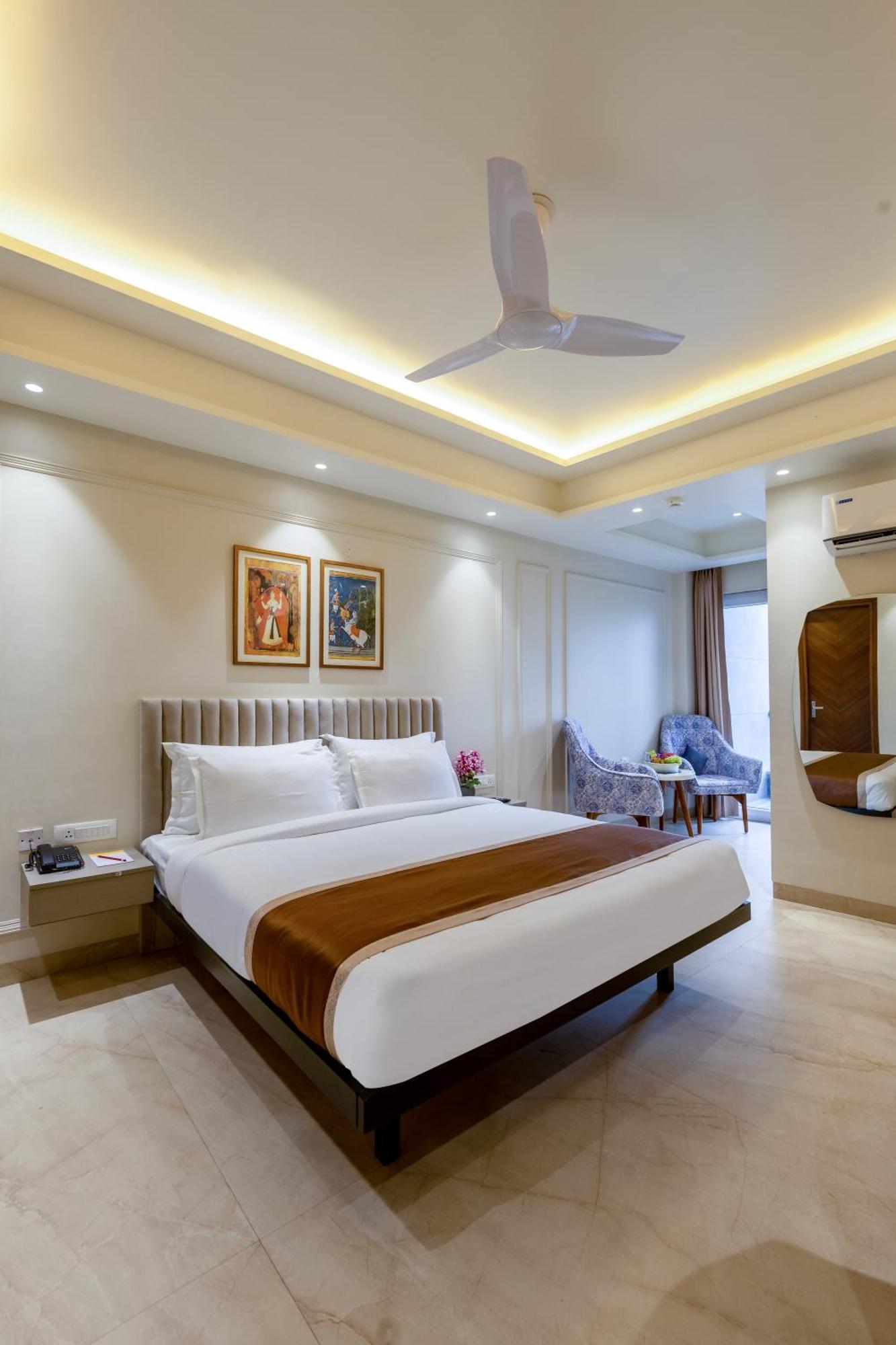 Hotel Ginger Palace Delhi Airport Ню Делхи Екстериор снимка