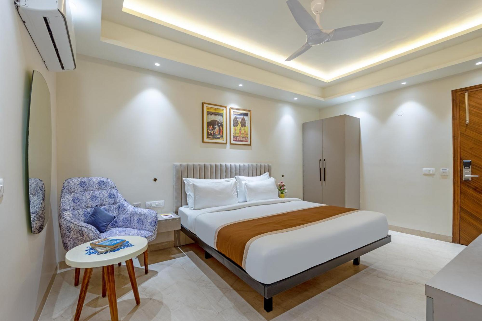 Hotel Ginger Palace Delhi Airport Ню Делхи Екстериор снимка