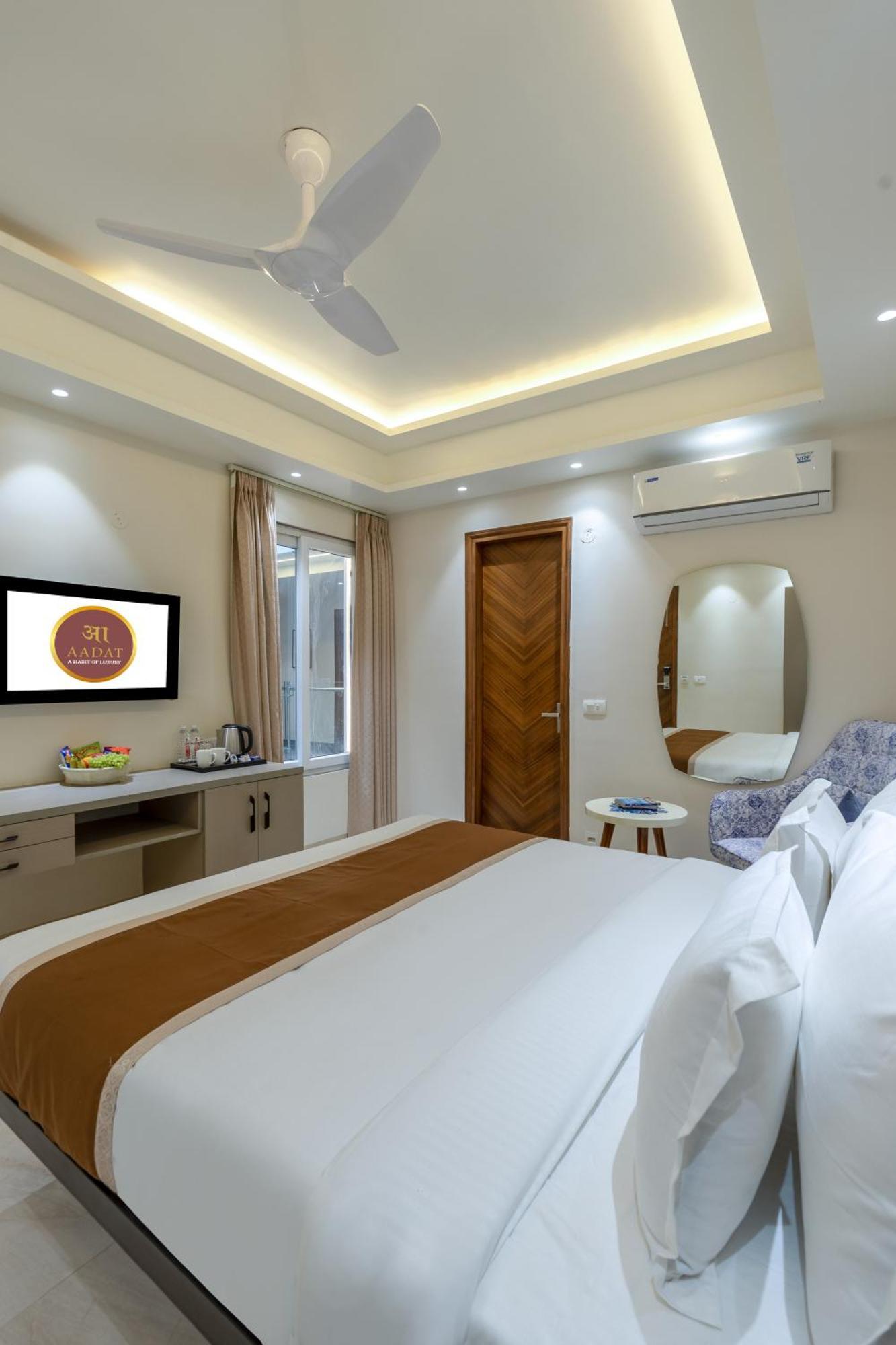 Hotel Ginger Palace Delhi Airport Ню Делхи Екстериор снимка
