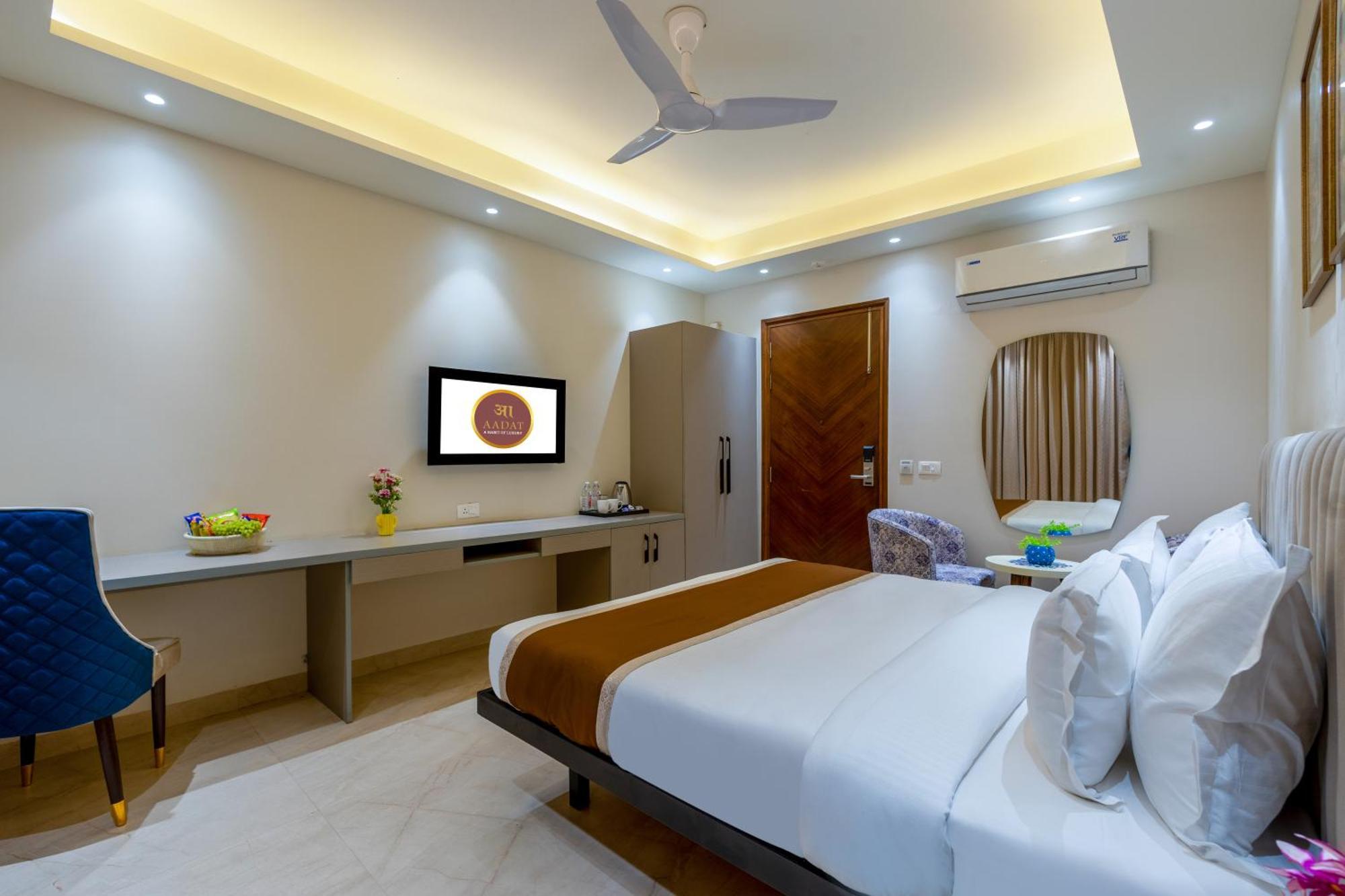 Hotel Ginger Palace Delhi Airport Ню Делхи Екстериор снимка