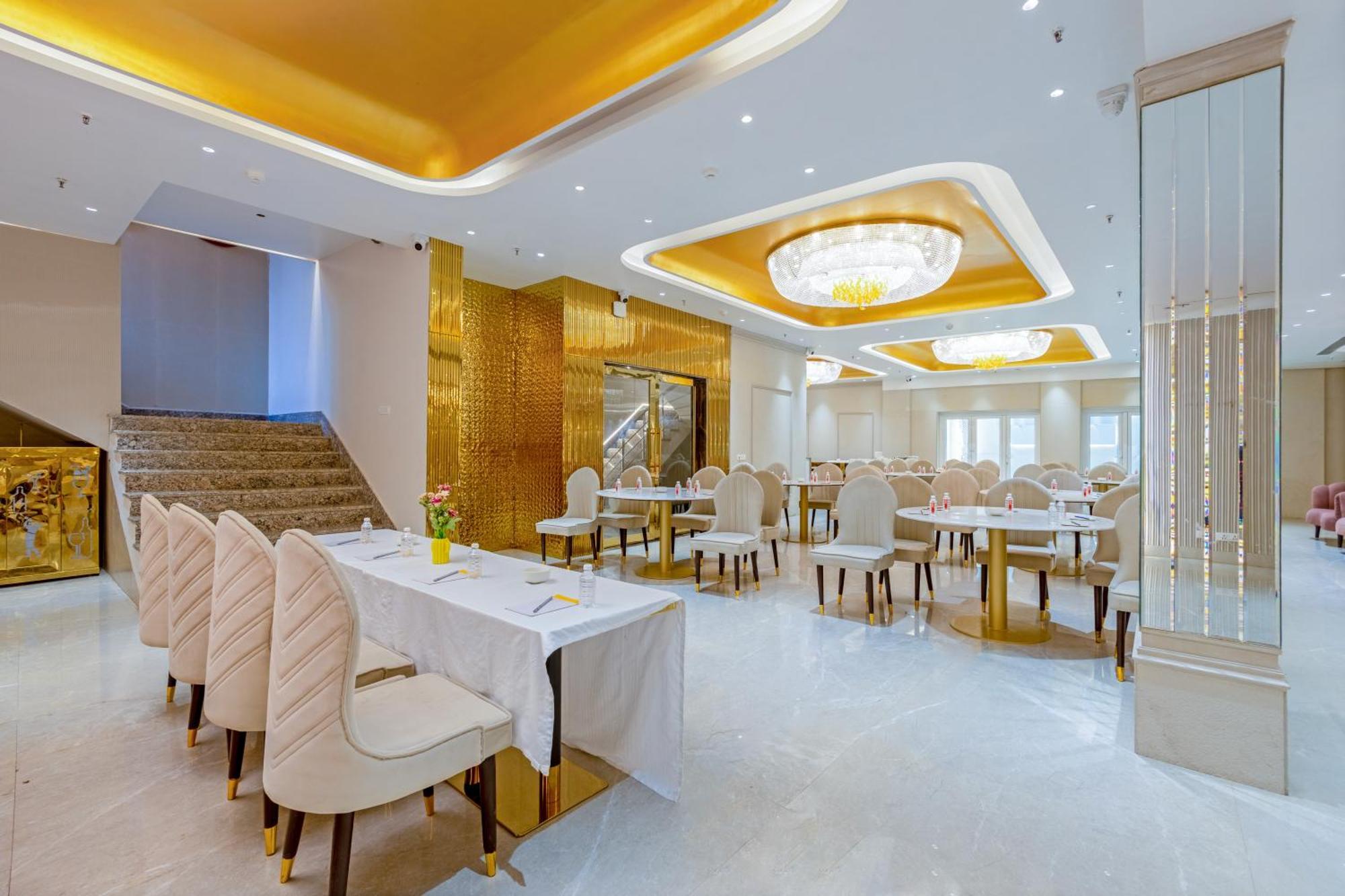 Hotel Ginger Palace Delhi Airport Ню Делхи Екстериор снимка